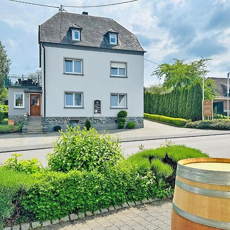 Ferienwohnungen Weingut Kilburg ブラウンエーベルク エクステリア 写真