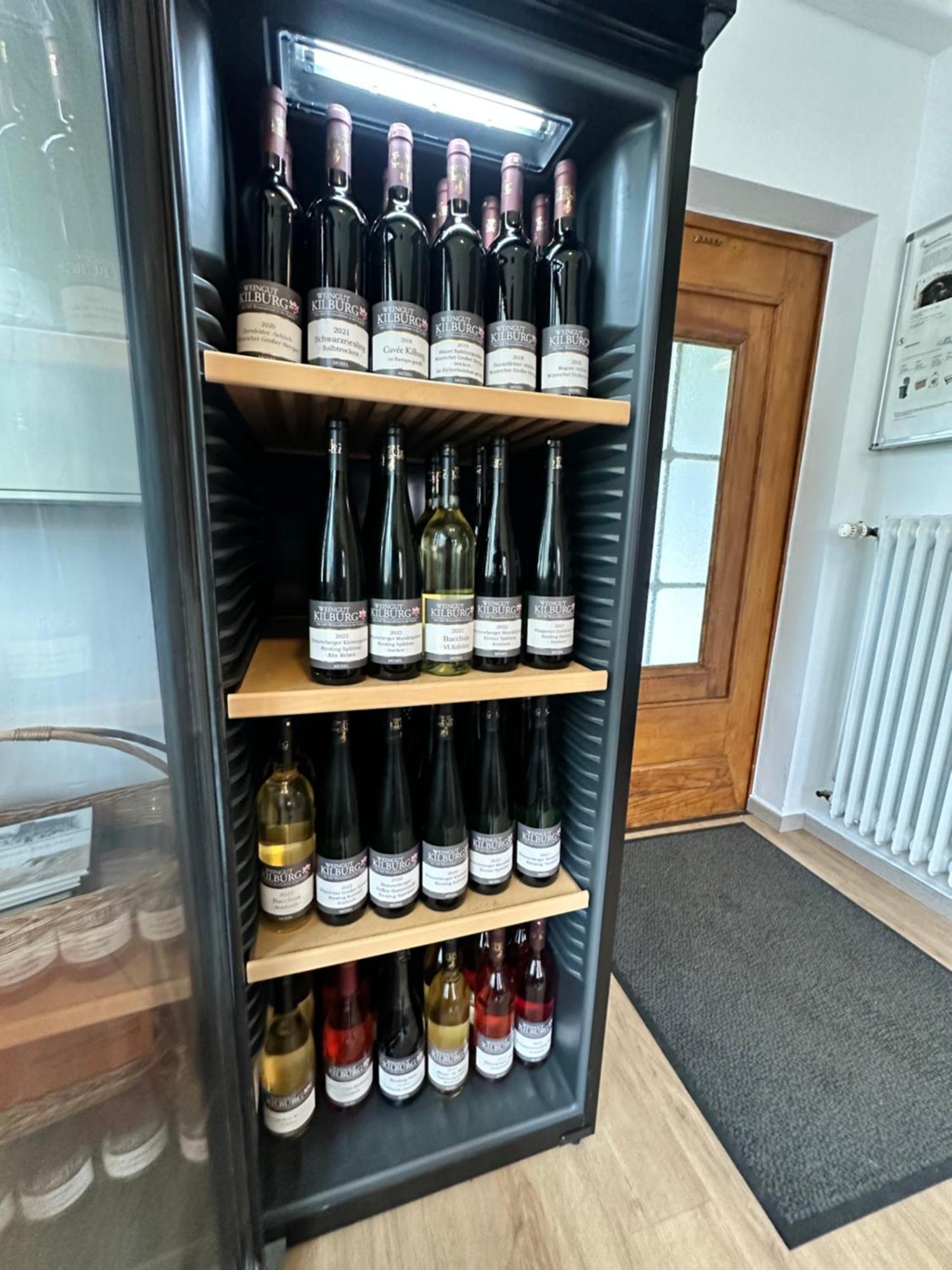Ferienwohnungen Weingut Kilburg ブラウンエーベルク エクステリア 写真