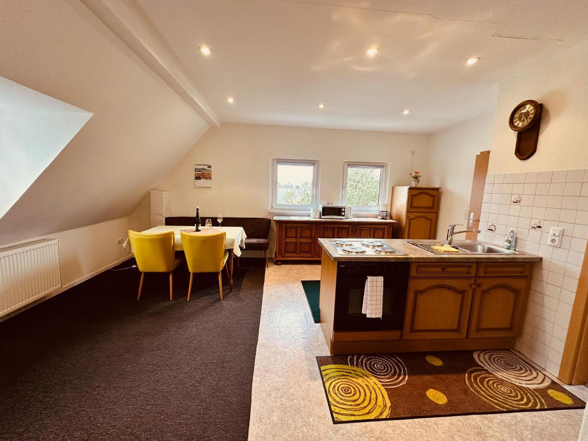 Ferienwohnungen Weingut Kilburg ブラウンエーベルク 部屋 写真