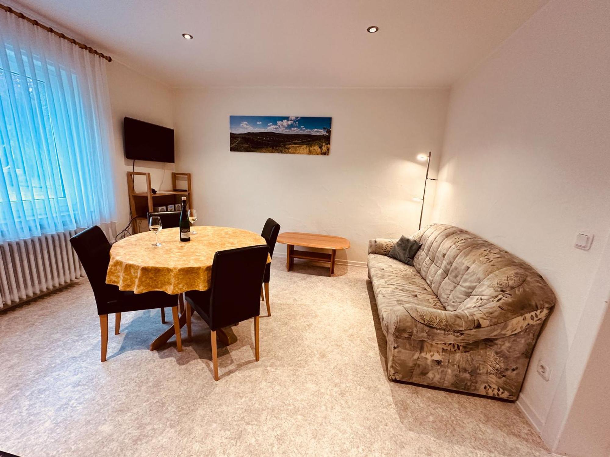 Ferienwohnungen Weingut Kilburg ブラウンエーベルク 部屋 写真