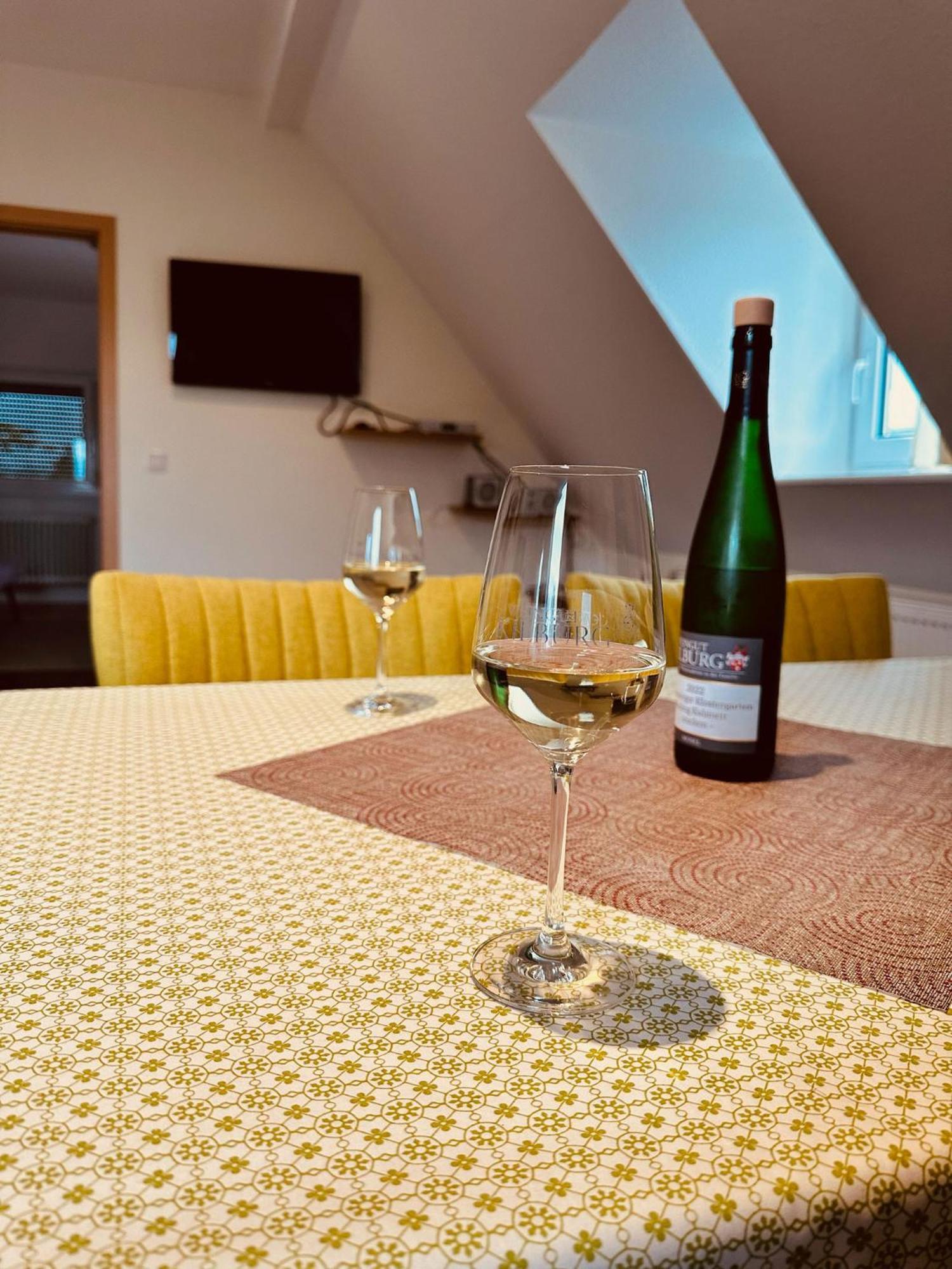 Ferienwohnungen Weingut Kilburg ブラウンエーベルク 部屋 写真